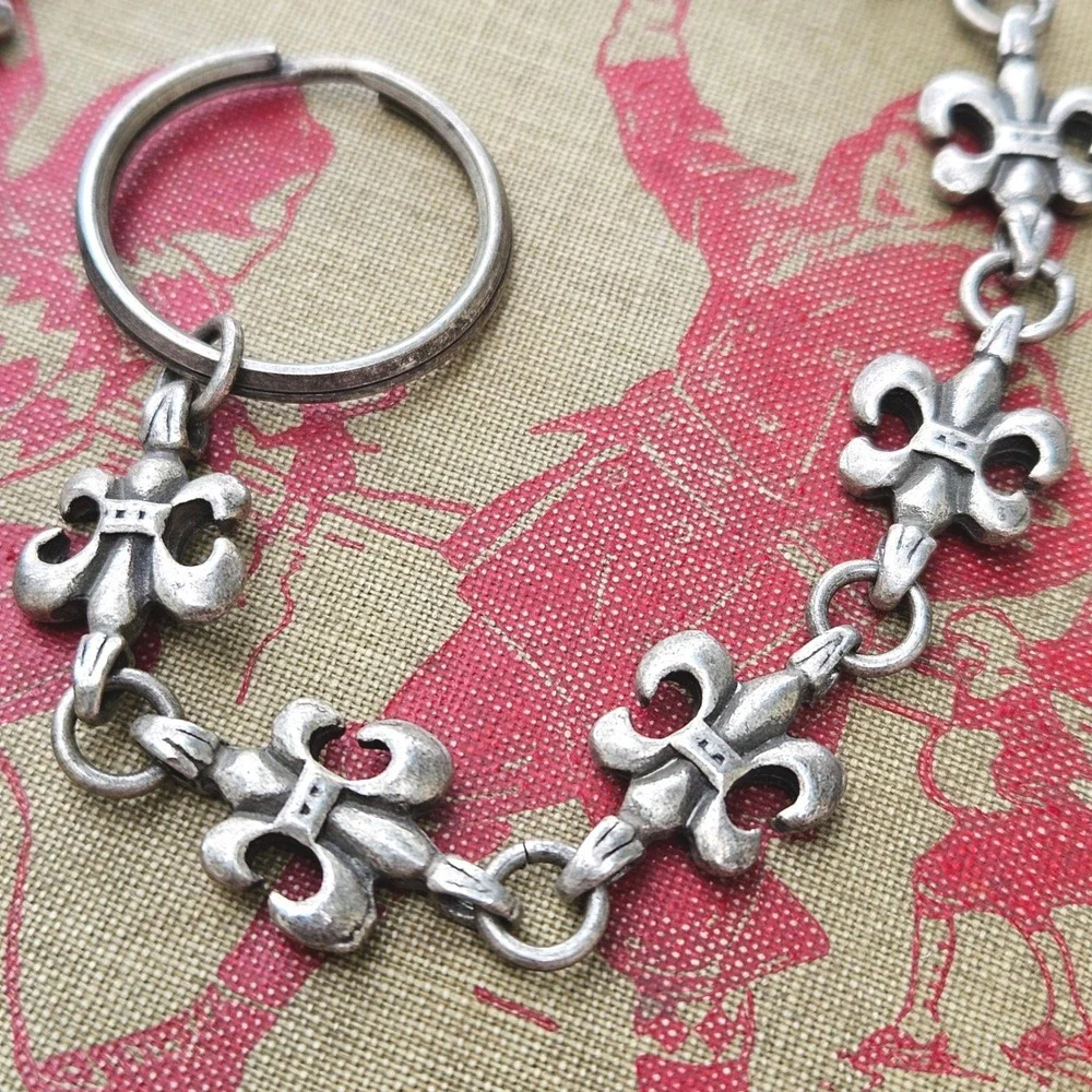 Mens Fleur de Lis Link Wallet Chain Silver Tone Gothic Biker Key Ring Clasp